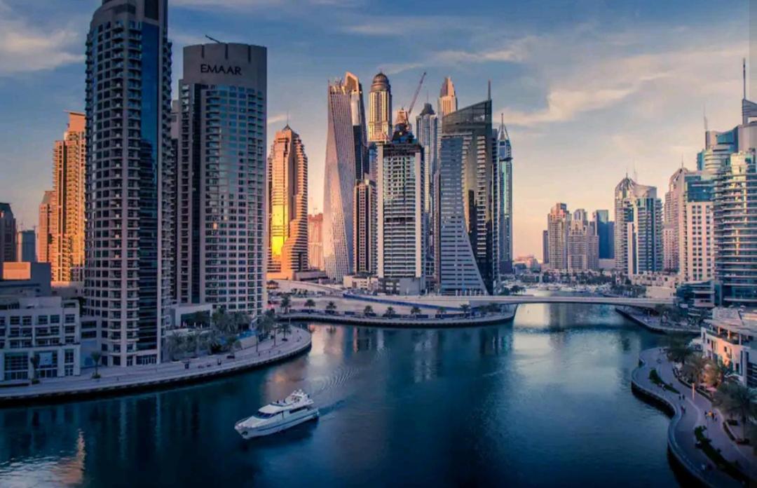 Lux Spectacular Dubai Marina View Apartment Buitenkant foto